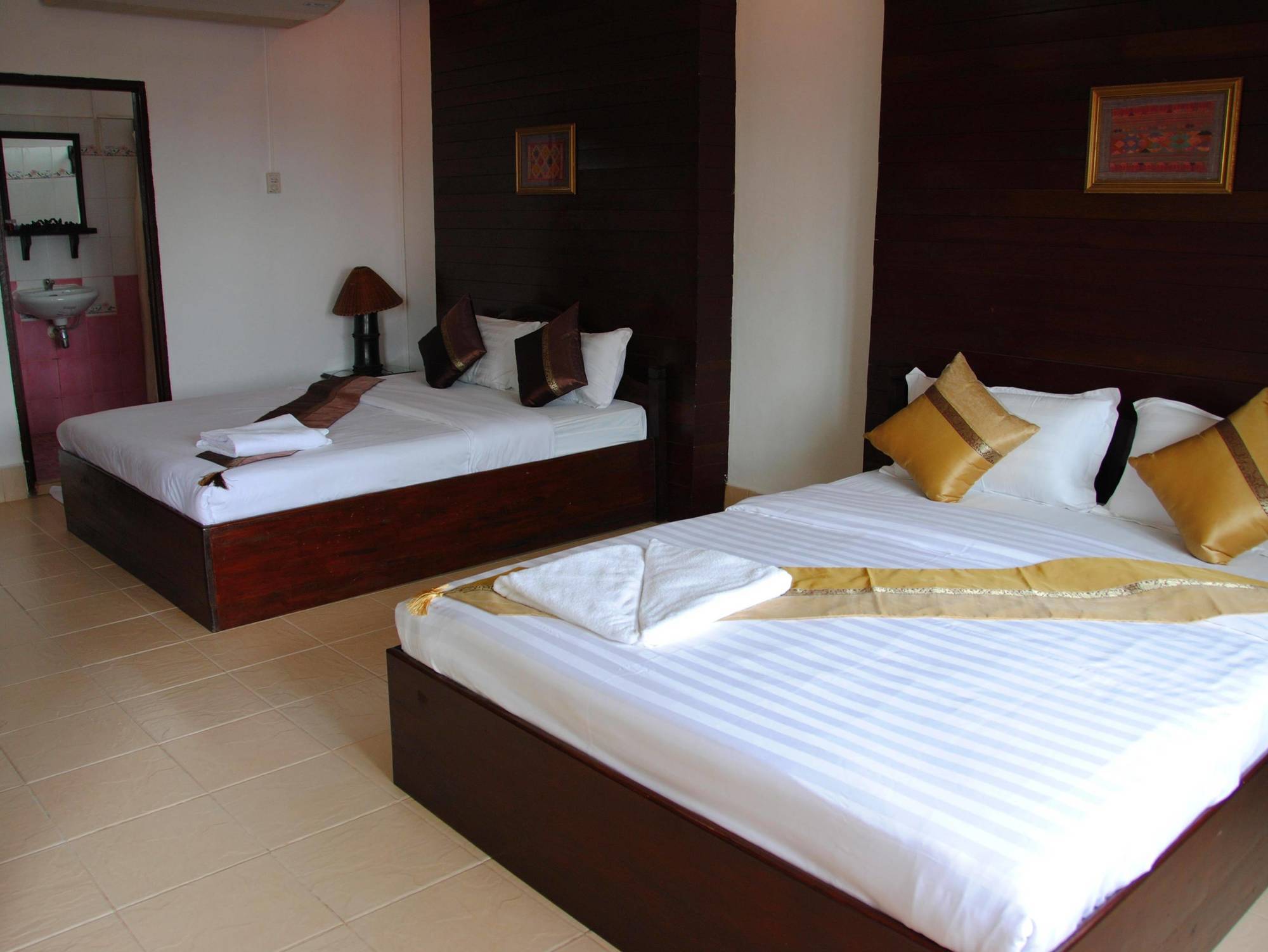 Suksavanh River 2 Hotel Ban Nongdouang Екстер'єр фото